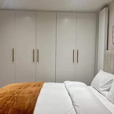 New Flat In Holland Park Apartment London Exterior photo
